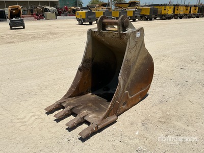 1100 mm Digging Excavator Bucket - Fits 20 ton excavator