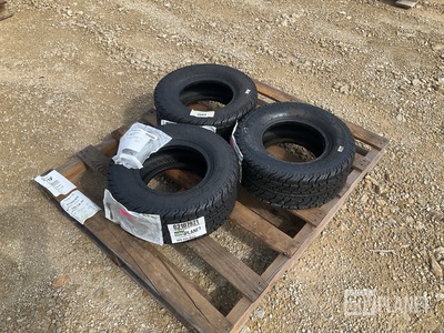 (3) Carlisle Sport Trial 205/65-10 95M Tires