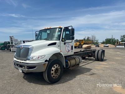 2018 International 4300 4x2 Cab and Chassis