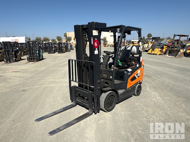 Doosan GC25S-9 4600 lb Cushion Tire Forklift