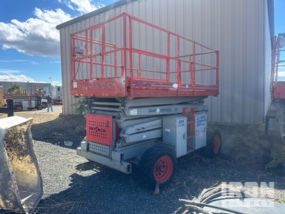 Skyjack SJ8841RT Dual Fuel 4x4 シザーリフト