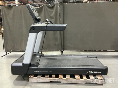 Life Fitness FlexDeck Treadmill