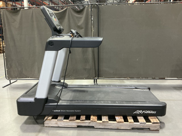 Life Fitness FlexDeck Treadmill