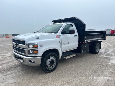 2022 Chevrolet Silverado 5500HD 4x2 Flatbed Dump Truck