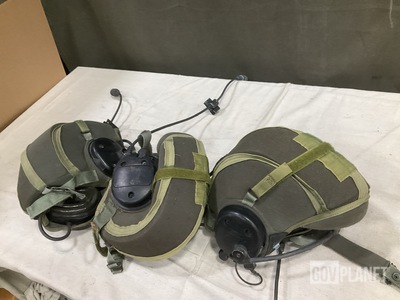 (30) Bose 294677-3 Headsets