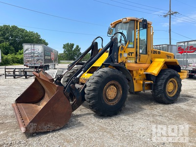 1999 JCB 426B Pala gommata