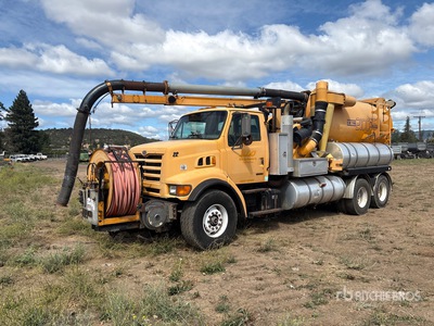 2000 Sterling LT9500 4x2 Vacuum Excavator Truck