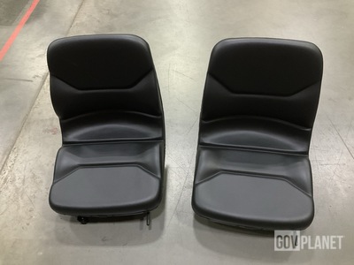 (5) Tug Technologies 55-35-0002 Vinyl Bucket Seats