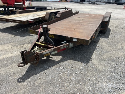 2007 Better Built 18 ft T/A Remolque Portamaquinaria