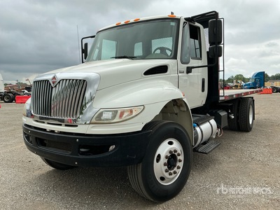 2016 International 4300 4x2 Tilt Tray Truck