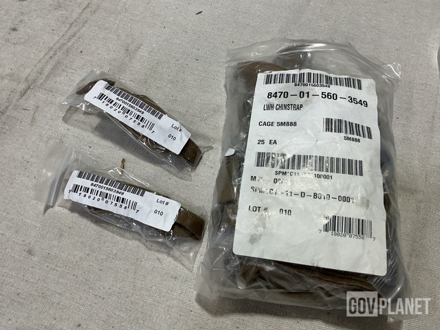 (12,110) SPM1C1-11-D-B010-001 Lightweight Chinstraps