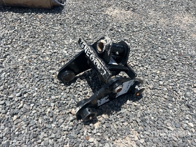 Mounting Bracket Varios, accesorio para excavadora - Fits Cat 305