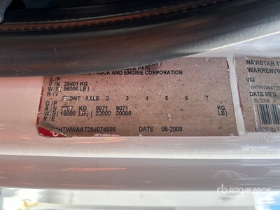 Altec D3055A T on 2009 International 7500 6x4 掘削用デリックトラック