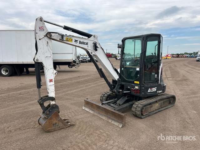 2021 Bobcat E35 T4 Mini Excavator