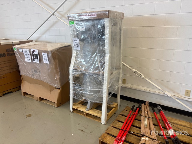 Iron Horse 11.2 cfm Skid-Mounted Electric 60 gal Air Compressor (Unused)