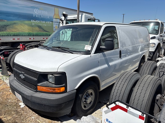 2017 Chevrolet EXPRESS 1500 Cargo Van