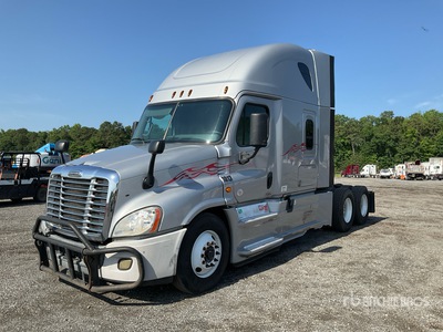 2015 Freightliner Cascadia 125 6x4 Cabeza Tractora Cabina Dormitorio