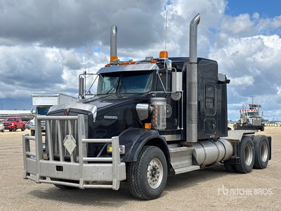 2012 Kenworth T800 6x4 3- Achs Sattelzugmaschine mit Schlafkabine