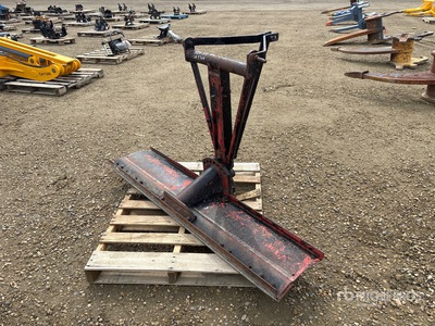 72 in Blade Attachment