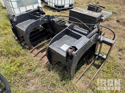 2021 Paladin 80 in Q/C Skid Steer Brush Grapple Bucket
