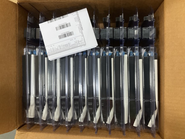 (100) Corning CCH-CS24-A9-P00RE Pigtailed Splice Cassettes