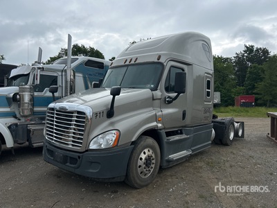 2015 Freightliner Cascadia 125 6x4 T/A Sleeper Truck Tractor (Inoperable)