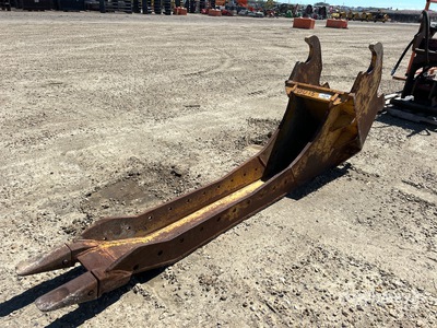 12 in Trench Bucket - Fits 200 Series