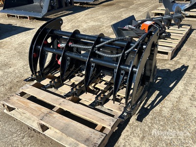 2025 MCLG80 42 in Skid Steer Grapple