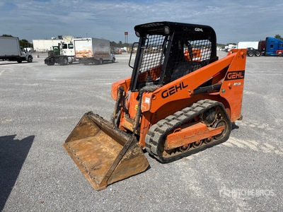 Gehl RT135 Compact Track Loader