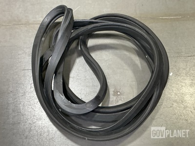 (17) Naval Ship Systems 2584051 Non-Metallic Special Shaped Section Seals