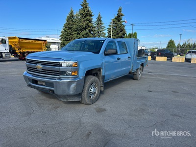 2016 Chevrolet Silverado 2500 4x2 Crew Cab Pickup