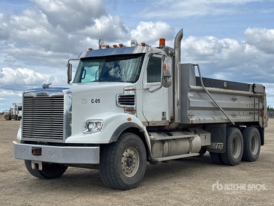 2015 Freightliner Coronado 122 6x4 T/A Dump Truck