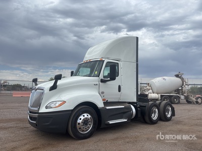 2022 International LT625 6x4 トラックトラクター（T/A）