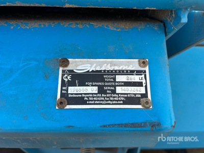 2002 Shelborne CVS 32 ft Stripper Tête de moissonneuse-batteuse