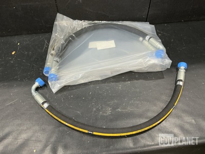 (8) Oshkosh 3362806 Non-Metallic Hose Assemblies
