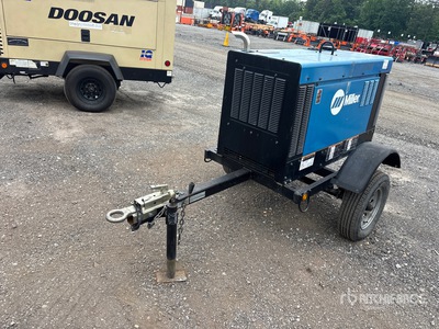 2021 Miller BB400 300 A Mobile Multi-Process A Mobile Multi-Process Engine Driven Welder