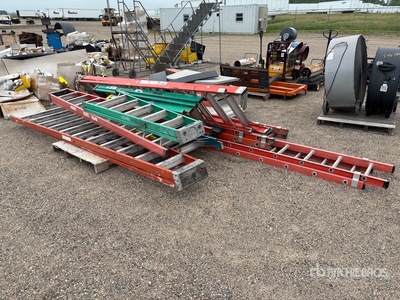 Quantity of Ladders and tables Ladder