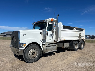 2006 International 9900I 6x4 T/A Camión dumper