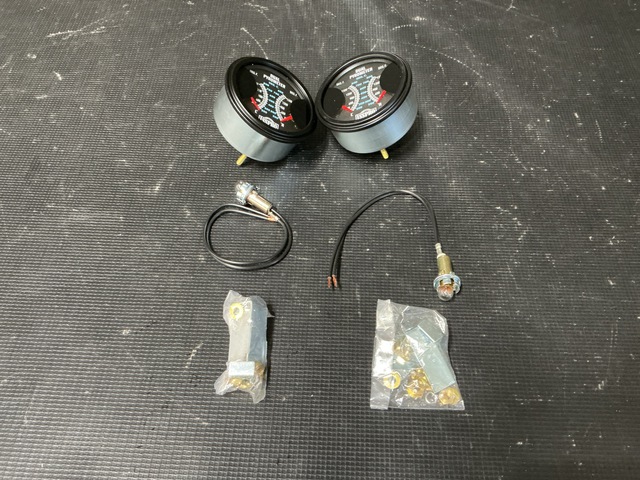 (2) Cummins 3036577 Indicating Pyrometers