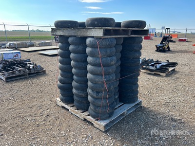 Quantity of (86) 4.5 in Packer Wheels