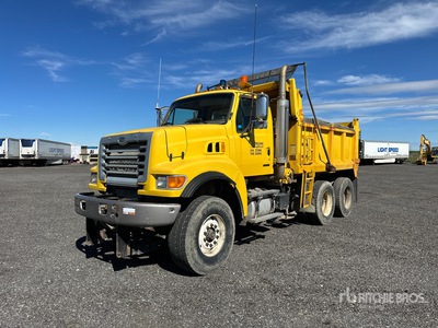 2006 Sterling L9500 6x4 Spreader Truck