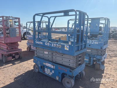Genie GS1930 Electric Scissor Lift (Inoperable)