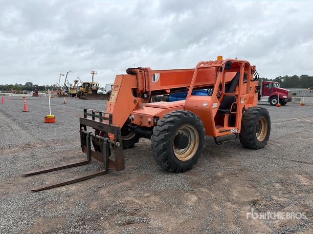 2010 JLG 8042 Telehandler