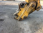 v2 Chassis - Excavator with Pin and Bushings Stick to Bucket