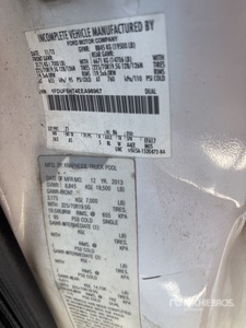 2014 Ford F-550 Camion de servicios