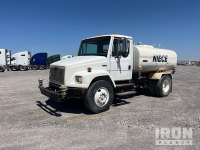 2003 Freightliner FL70 2000 gal 4x2 Water Truck