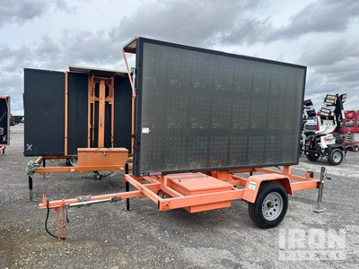 2017 K-K Systems MB3L Solar Message Board