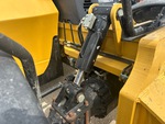 Hydraulics with Frame Leveling Cylinders