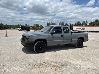 2006 Chevrolet 1500 4x4 Extended Cab Pickup