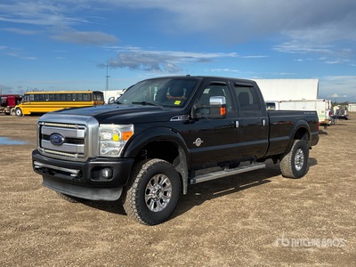 2013 Ford F-350 Lariat 4x4 Crew Cab Pickup